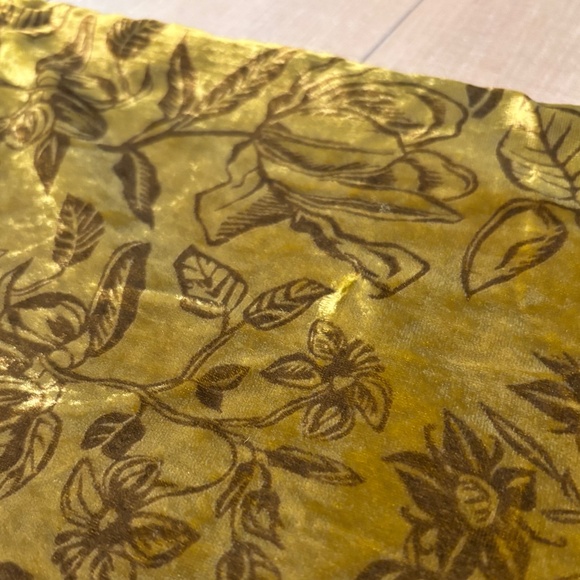 Anthropologie Gold Velvet Wide-Leg Floral Pants - Picture 6 of 10